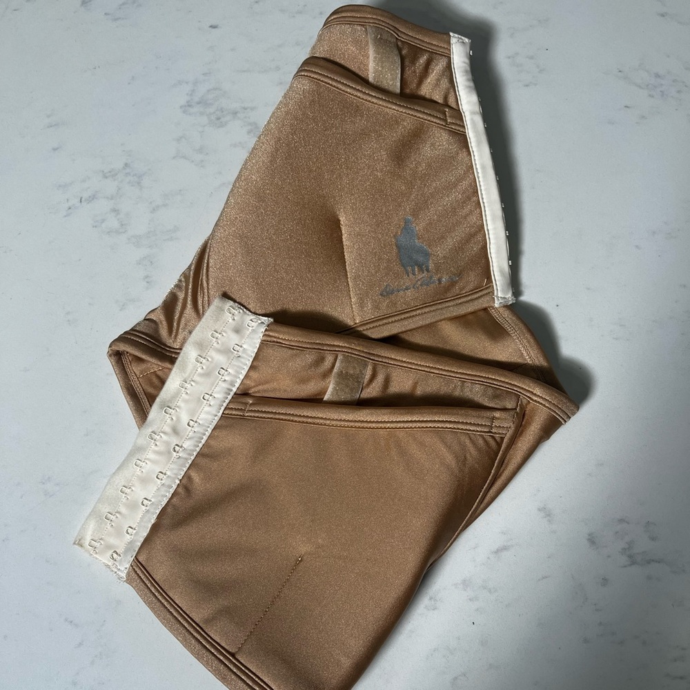 NWOT Dene Adams Concealed Carry Holster Corset Natural